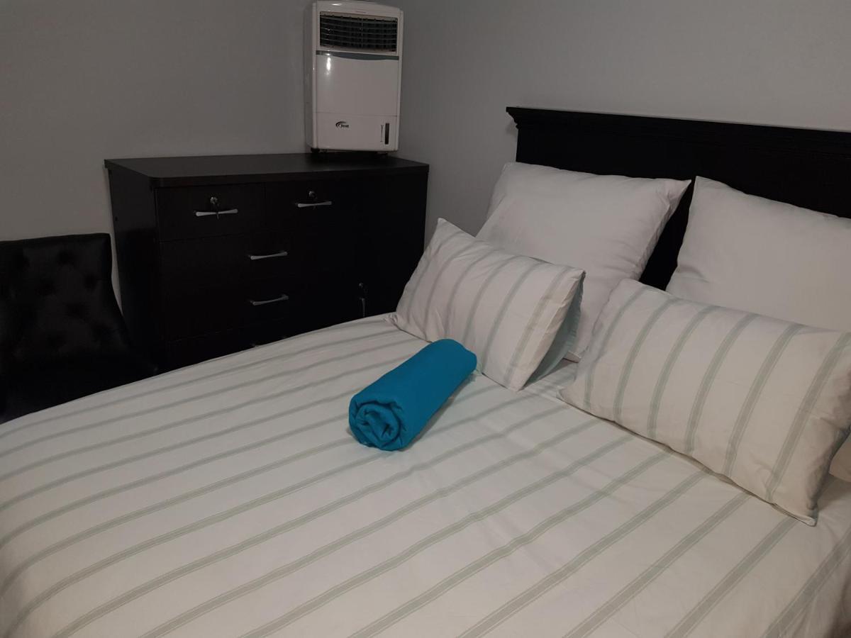 Good 2 Go Guest House Benoni Esterno foto